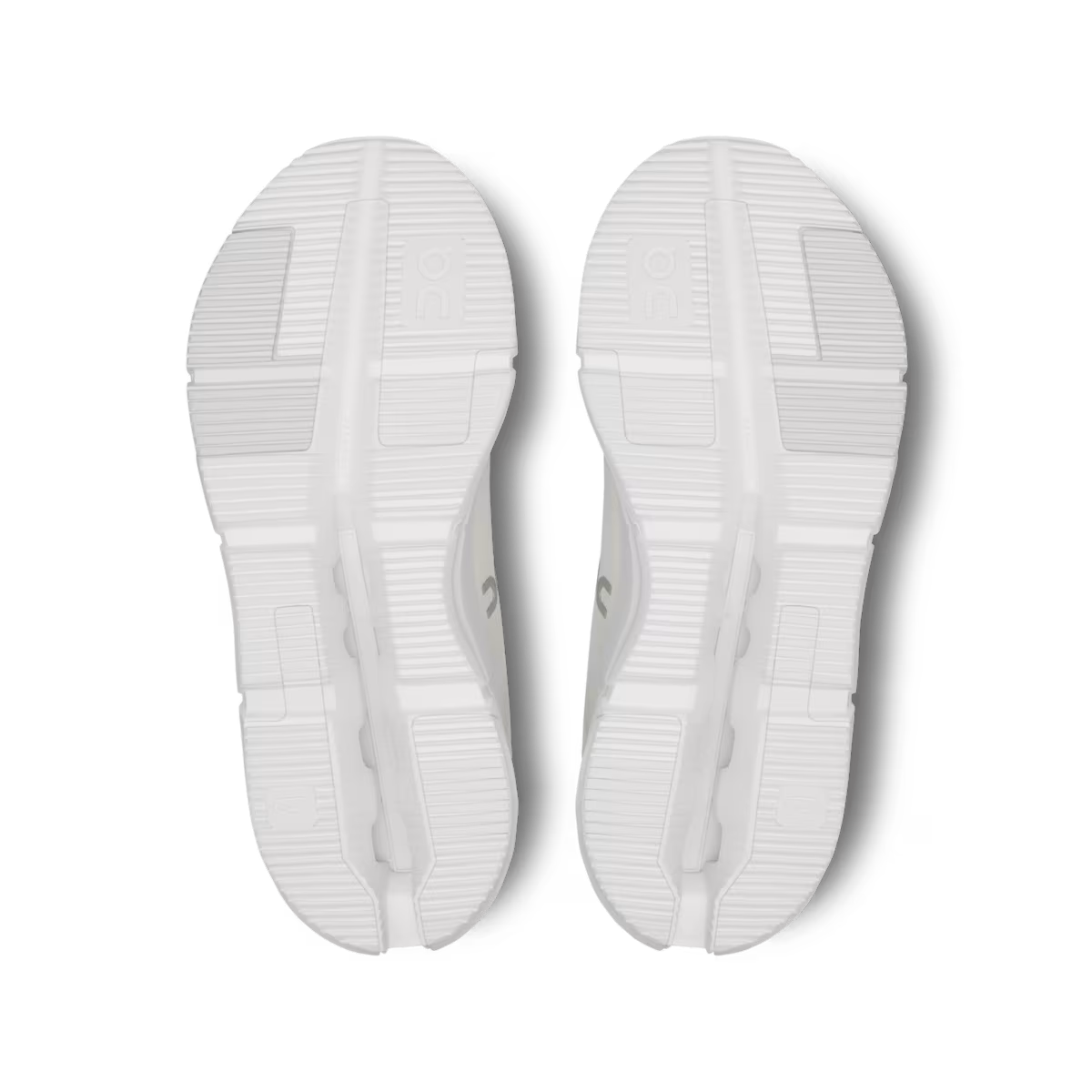 Running Cloudnova 2 — All White