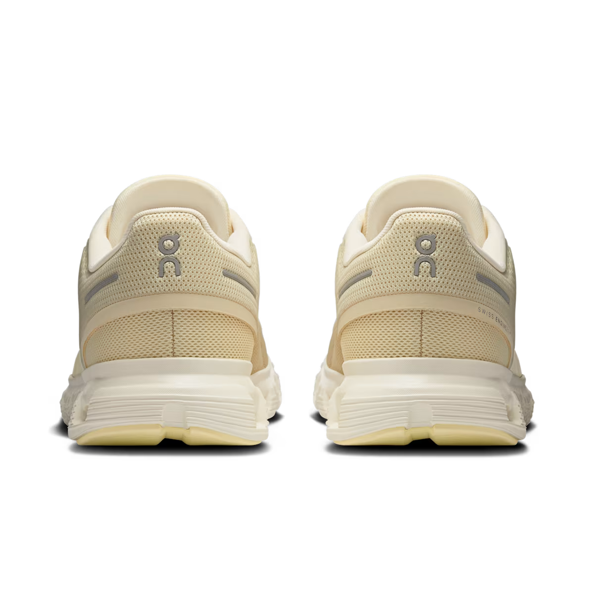 Running Cloud 6 — Castor Ivory