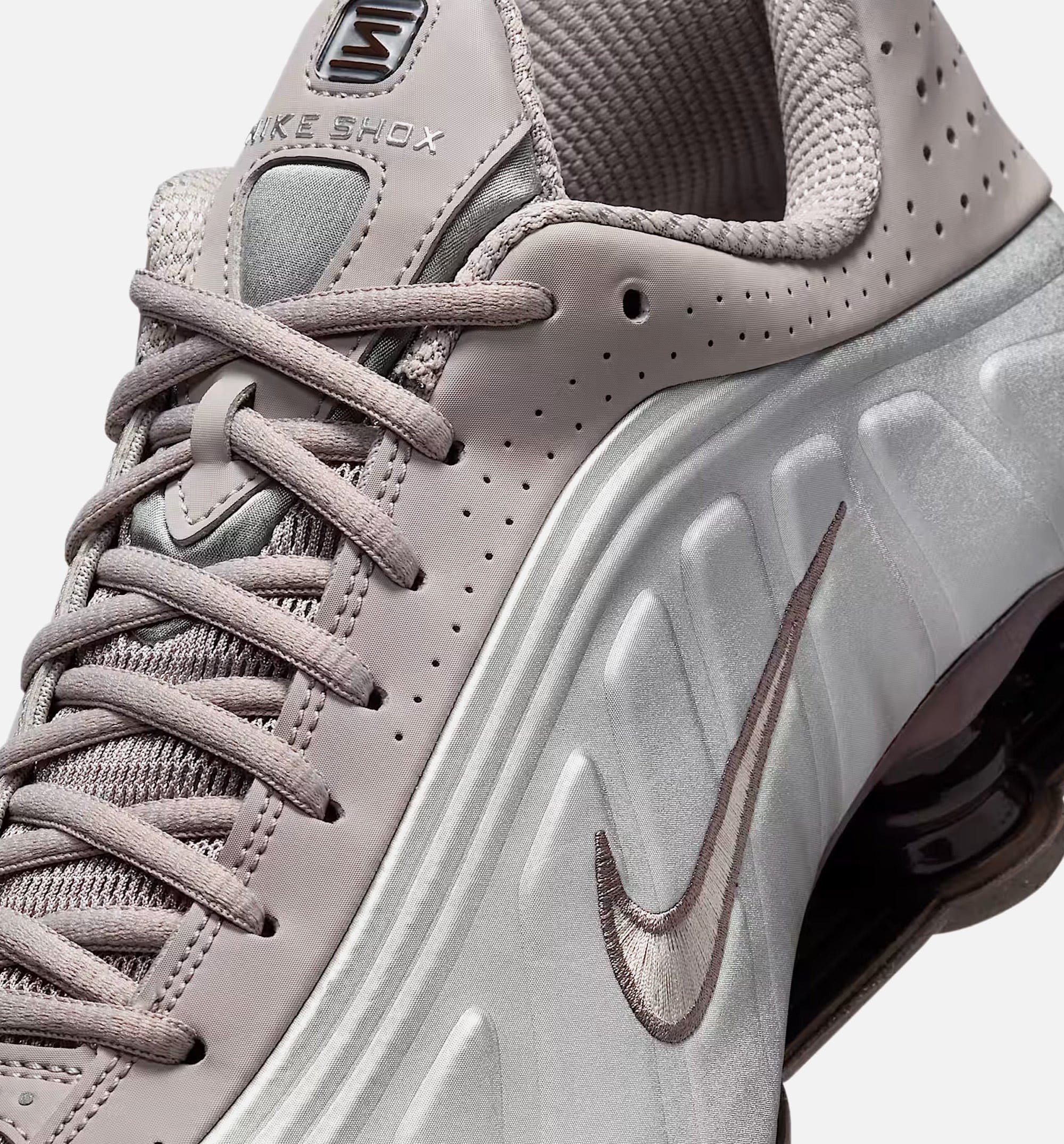 Shox R4 Mens Lifestyle Shoe - Cave Stone/College Grey/Baroque Brown/Cave Stone