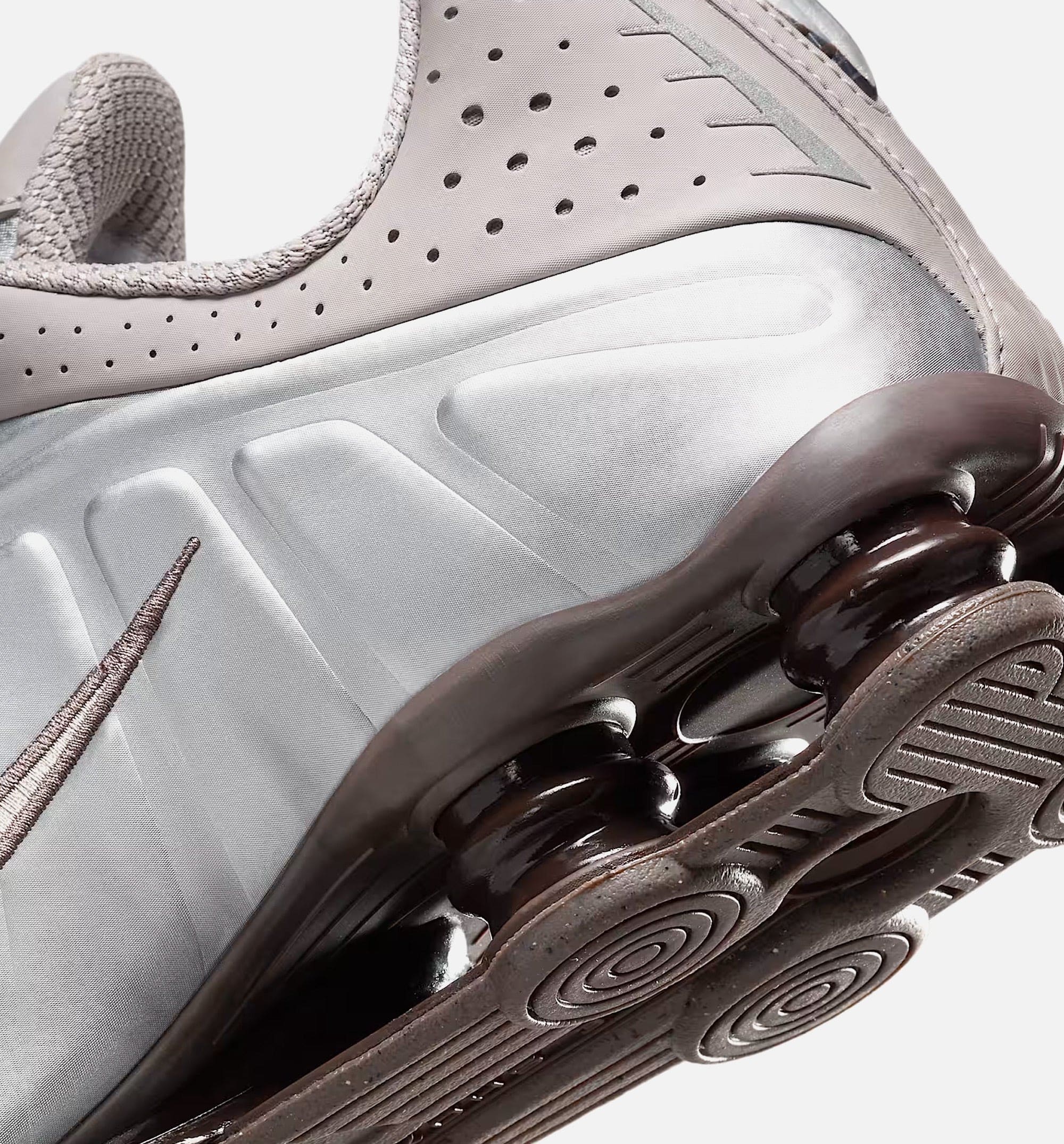 Shox R4 Mens Lifestyle Shoe - Cave Stone/College Grey/Baroque Brown/Cave Stone