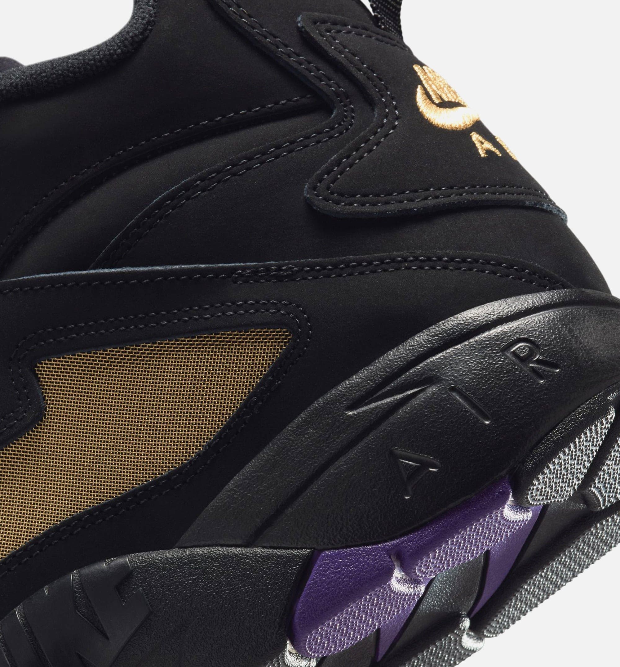 Air Diamond Turf Mens Lifestyle Shoe - Black/White/Club Purple/Metallic Gold